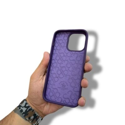 Santa Clyde hidden pocket Case - Image 2